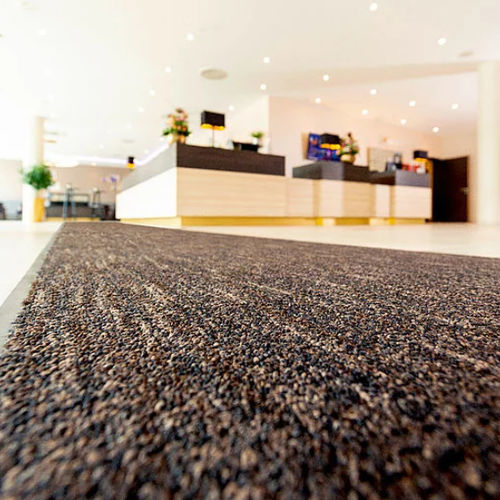 Tapis d'entrée pour bâtiment - LINEA - emco Bautechnik GmbH - pour établissement public / en polyamide / en velours