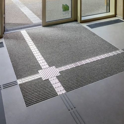 Bande de guidage podotactile - DIPLOMAT PREMIUM SPIN®SAFE - emco Bautechnik GmbH
