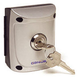 Interrupteur pour installation domotique - QUICK 1 - GENIUS - à clé / en saillie / en métal
