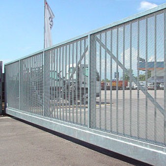 Portail coulissant - SHUTTLE - GRIDIRON S.P.A. - Unipersonale - en métal / à barreaudage / à panneau
