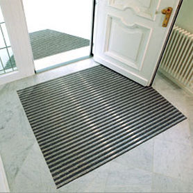 Tapis d'entrée professionnel - TOP CLEAN LIGHT EXTRA - GRIDIRON S.P.A. - Unipersonale - résidentiel / en caoutchouc / en polypropylène
