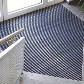 Tapis d'entrée professionnel - TOP CLEAN TREND®  - GRIDIRON S.P.A. - Unipersonale - résidentiel / en caoutchouc / en PVC