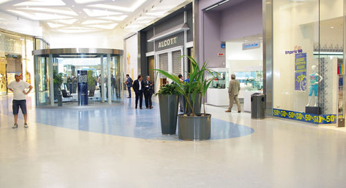 Revêtement de sol en résine - BASIC TERRAZZO - IPM ITALIA - pour hôtel / pour aéroport / pour le tertiaire