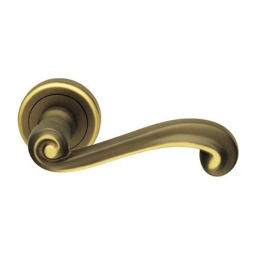 Poignée pour porte - LADY - MARTINELLI - en laiton / classique / aspect doré