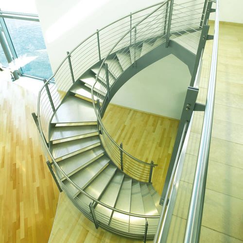 Escalier circulaire - B 407 - METALL CONCEPT - à marches en métal / structure en métal / professionnel
