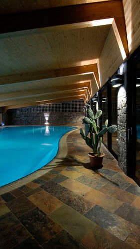 Carrelage en ciment - RICH AUTUMN - RASTONE - en ardoise / mat / pour plage de piscine
