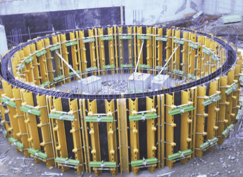 Coffrage modulaire - CURVED MODULO - Faresin Formwork SpA - circulaire / bois / pour poutre