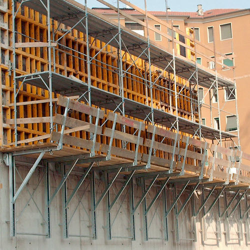 Plateforme de travail - CLIMBING BRACKET - Faresin Formwork SpA