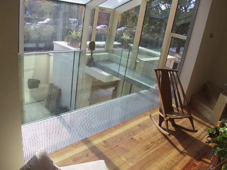 Plancher technique en métal - INTERIORS - GRAEPEL ITALIANA - d'intérieur / perforé