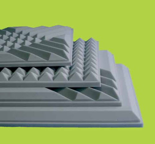 Panneau d'absorption acoustique mural - ISOTEK MODULO - N.D.A. NUOVE DIMENSIONI AMBIENTALI - en mousse / pyramidal / professionnel