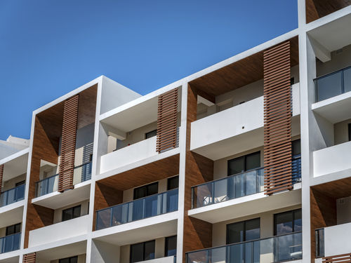 Brise-soleil WPC - 30 Thirty North Ocean residences &ndash; USA - WOODN INDUSTRIES S.R.L - pour façade / vertical / aspect bois