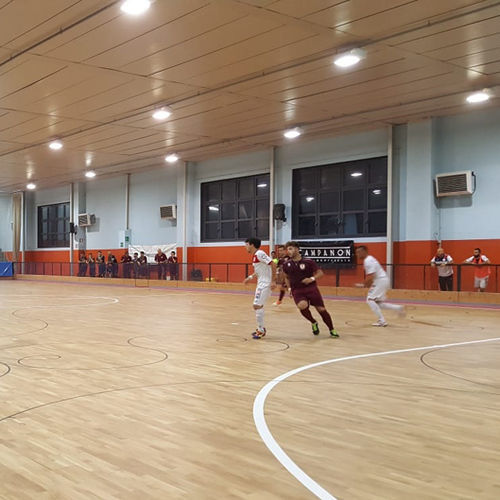 Sol sportif d'intérieur - ZETA SYSTEM - MONDO - en bois / en polyuréthane / pour salle multisport