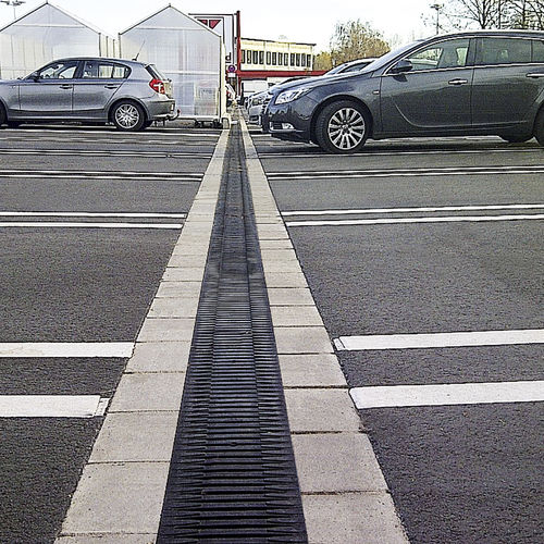 Caniveau à grille - RECYFIX MONOTEC - HAURATON - en composite / en polypropylène / routier