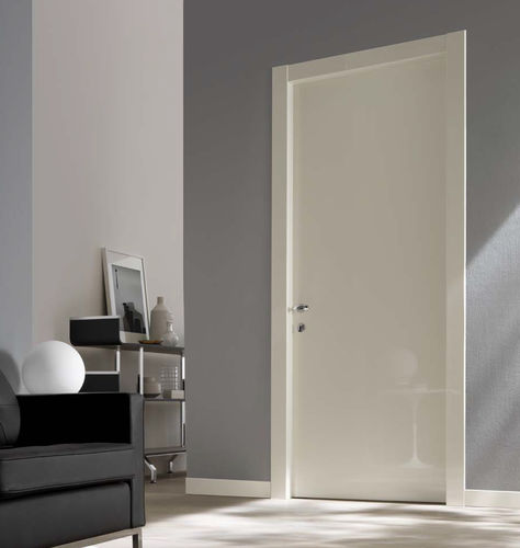 Porte d'intérieur - PLANA GLOSS - CIPRIANI SERRAMENTI - en bois massif / en MDF / battante