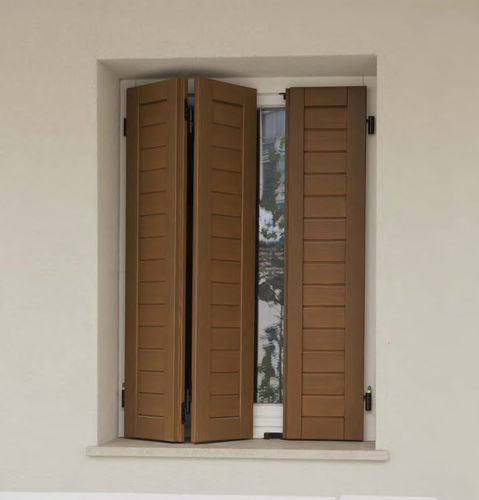 Volet pliant - PARMA - CIPRIANI SERRAMENTI - en bois / pour fenêtre / de porte