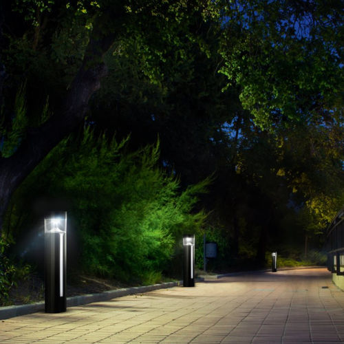 Borne d'éclairage de jardin - KARO - GROUPE RAGNI - urbaine / contemporaine / en aluminium