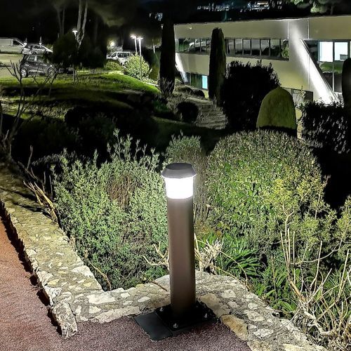 Borne d'éclairage urbaine - CIKA - GROUPE RAGNI - contemporaine / en aluminium / en aluminium extrudé