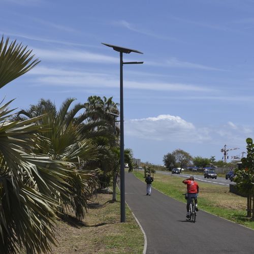 Lampadaire urbain - COMBI TOP 5 - GROUPE RAGNI - contemporain / en aluminium / à LED