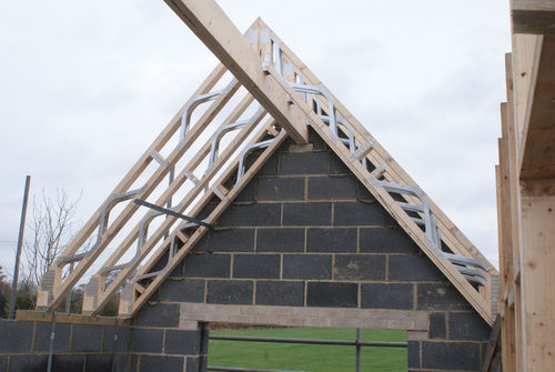 Poutrelle en bois - EASI-JOISTS® - WOLFSYSTEM - en métal / treillis