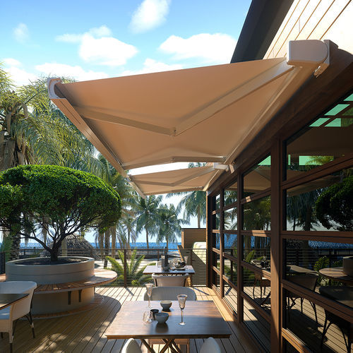 Store banne à projection - CARAIBI - MV LINE - motorisé / professionnel / de terrasse