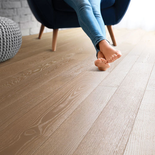 Parquet contrecollé - Duna - BERTI PAVIMENTI LEGNO - en chêne clair / à batons rompus / verni