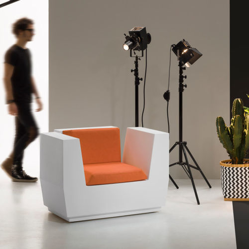 Fauteuil contemporain - BIG CUT - PLUSt COLLECTION - en tissu / en polyéthylène / lumineux