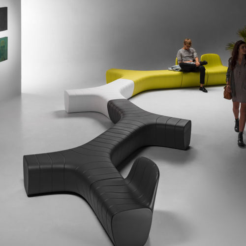 Banc public design original - JETLAG - PLUSt COLLECTION - en polyéthylène / sans dossier / sans accoudoirs