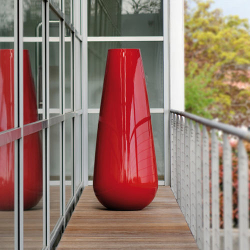 Pot de jardin en polyéthylène - BUBA - PLUSt COLLECTION - conique / lumineux / résidentiel