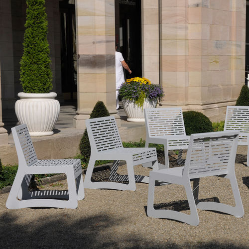 Chaise contemporaine - CHALIDOR 200 - BENKERT BÄNKE - d'extérieur / en acier inoxydable laqué / en matières recyclées