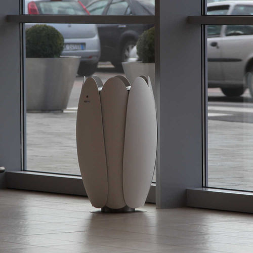 Poubelle en acier peint - BLOOM - METALCO - d'intérieur / pour espace public / pour les zones urbaines