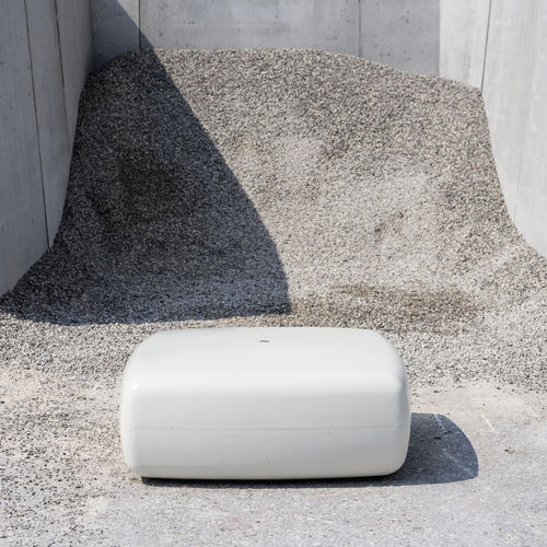 Banc public contemporain - JASPER - METALCO - en béton à haute performance / avec dossier / sans dossier