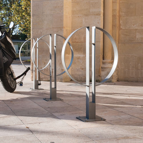 Range-vélo au sol - CAFÈ - METALCO - d'intérieur / pour espace public / pour les zones urbaines