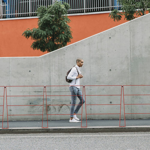 Barrière de protection - BAND - METALCO - fixe / en acier / urbaine