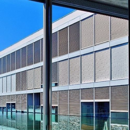 Brise-soleil en métal - METALUNIC - GRIESSER - pour façade / pour fenêtre / vertical