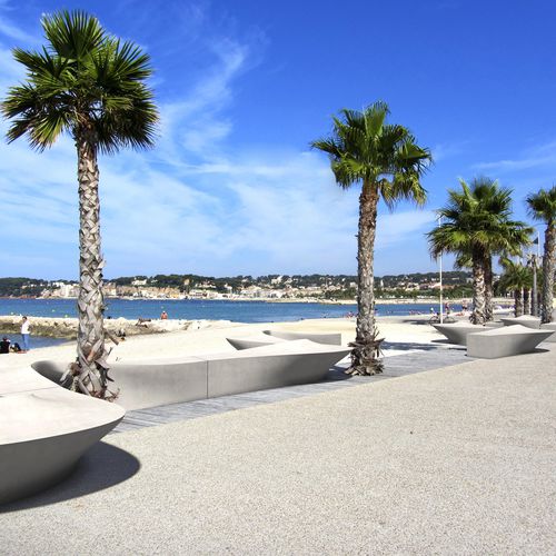 Banc public design original - WAVE - LAB23 - en matériaux composites / modulaire