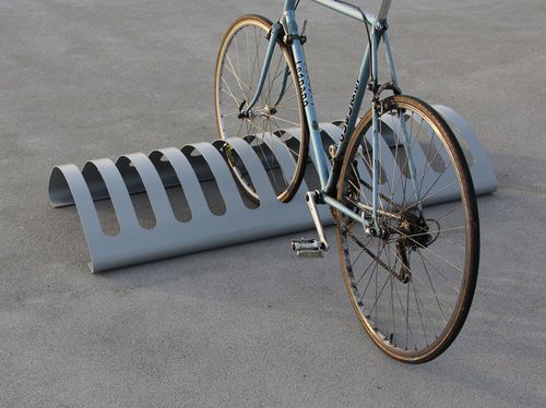 Range-vélo au sol - MARTY - LAB23 - design original / pour espace public / en acier zingué