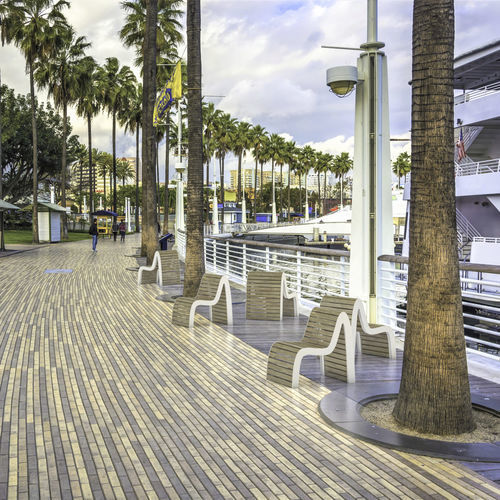 Banc public contemporain - EMME - LAB23 - en bois exotique / en acier / avec dossier