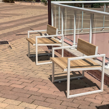 Chaise de jardin contemporaine - DOMINO  - LAB23 - d'extérieur / en acier / en bois