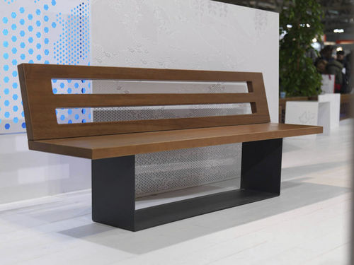 Banc public contemporain - STRETCH - LAB23 - en bois exotique / en acier galvanisé / avec dossier