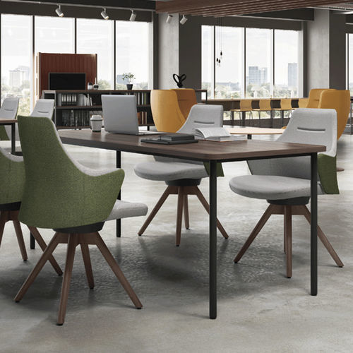 Fauteuil contemporain - LIVES - Okamura - en tissu / en bois / avec dossier haut