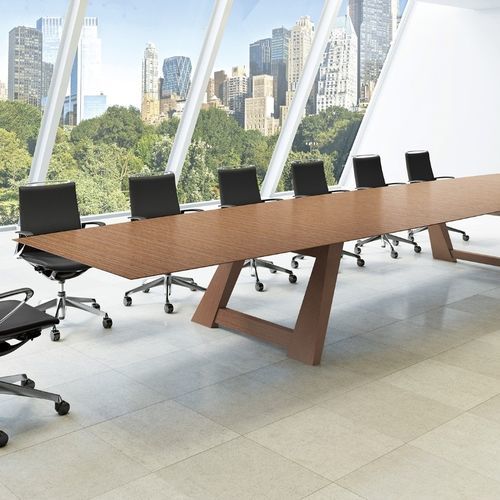 Table de réunion contemporaine - TRAVERSE - Okamura - en bois / avec piètement en bois / rectangulaire