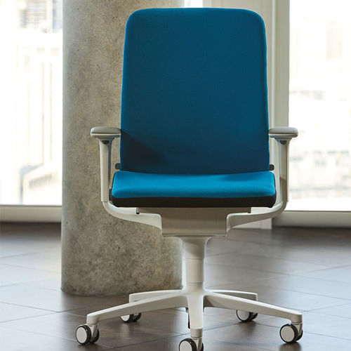 Chaise de travail en tissu - WILKHAHN AT - Teknion - piètement étoile / à roulettes / pivotante