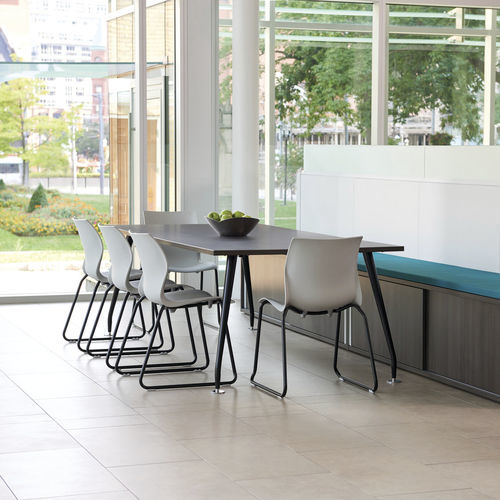 Chaise visiteur contemporaine - NAMI - Teknion - d'intérieur / en chrome / avec piètement en métal