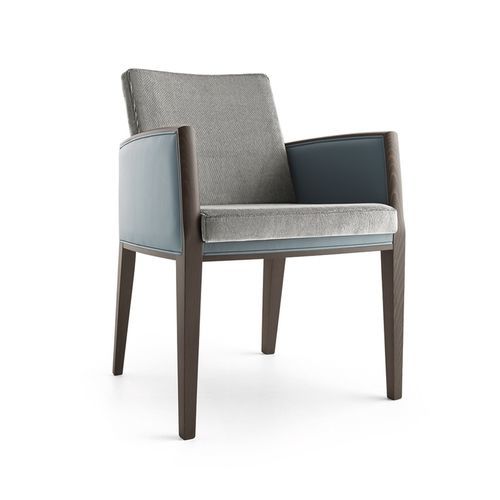 Chaise contemporaine - NEWPORT 01831 - Montbel - d'intérieur / en tissu / avec piètement en bois massif