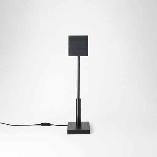 Lampe de table - CARR&Eacute; - HISLE - de bureau / de chevet / en aluminium anodisé