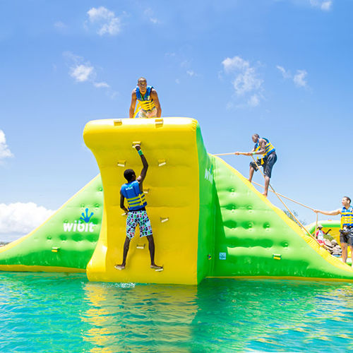 Jeu gonflable pour piscine publique - ACTIONTOWER XXL - Wibit Sports