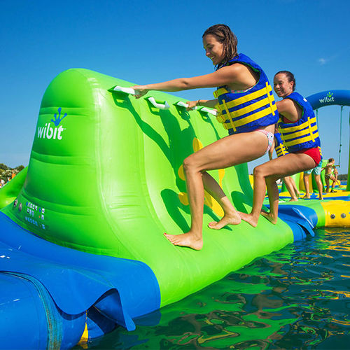 Jeu gonflable pour piscine publique - CLIFF - Wibit Sports