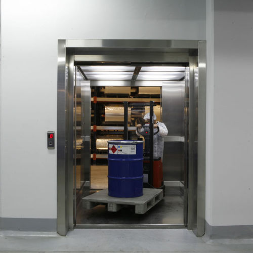 Ascenseur pour voiture hydraulique - UPLOAD - KLEEMANN