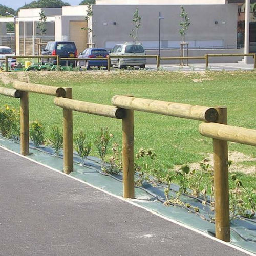Main courante pour passage de bicyclette - CAP D’AGDE - Rondino - en pin
