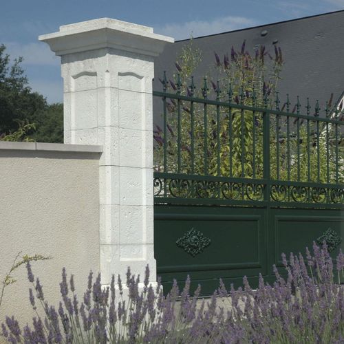 Pilier pour clôture en pierre reconstituée - CHAMBORD - WESER